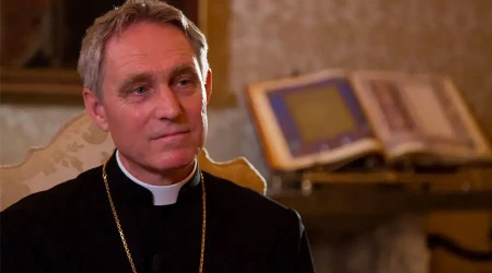 Es u201cespeculaciu00f3nu201d decir que destino del secretario de Benedicto XVI seru00e1 Costa Rica, aseguran