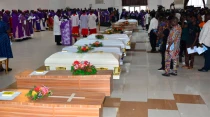Fu00e9retros de los catu00f3licos asesinados el 5 de junio de 2022. Cru00e9dito: Diu00f3cesis de Ondo