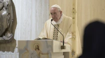 El Papa Francisco en la Misa de la Casa Santa Marta. Foto: Vatican Media 