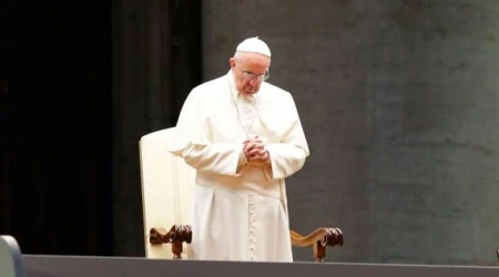 El Papa Francisco se encontru00f3 con vu00edctimas de abusos en Irlanda