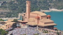 Santuario de Torreciudad en una de las ediciones de la Jornada Mariana de la Familia. Cru00e9dito: Cortesu00eda.