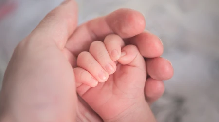 Ucrania: Mientras ofrecen abortos a desplazados, bebu00e9 nace milagrosamente en refugio