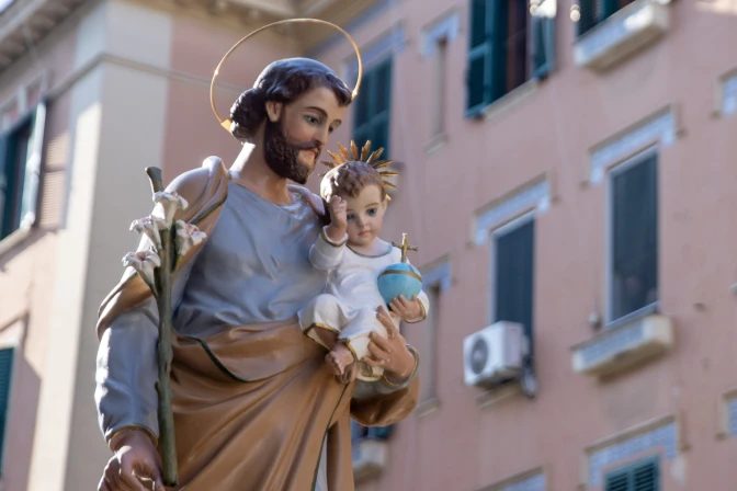 7 favores especiales que puedes recibir al acudir a San José